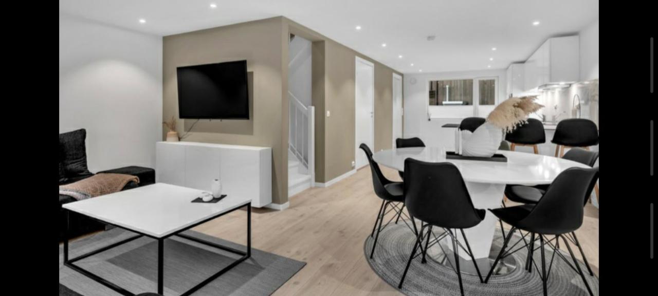 Hytte Med 4 Soverom Kristiansand Ngoại thất bức ảnh