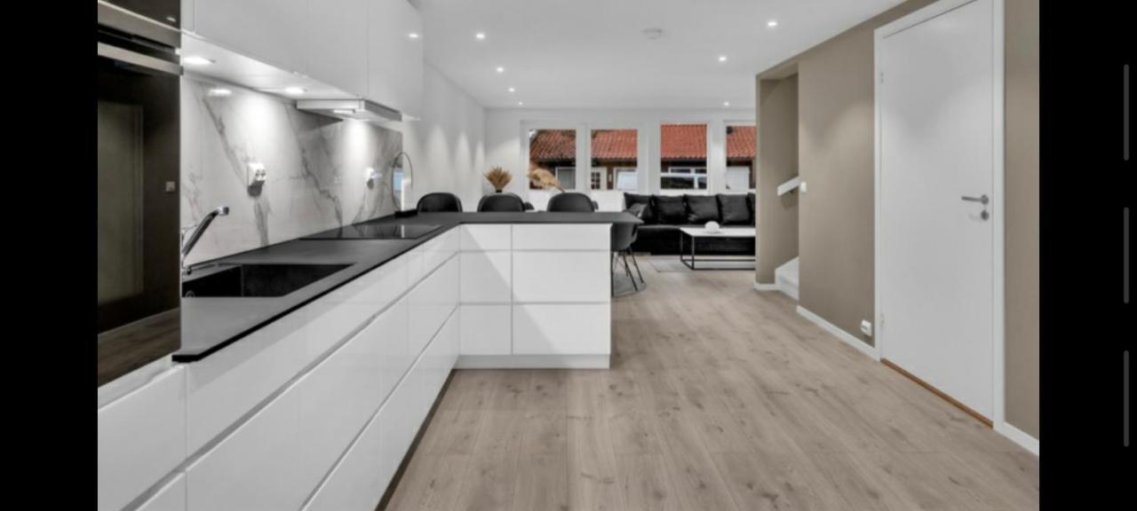 Hytte Med 4 Soverom Kristiansand Ngoại thất bức ảnh